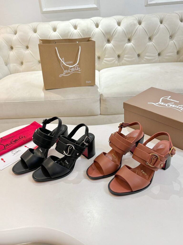 Christian Louboutin Shoe Style 2901193