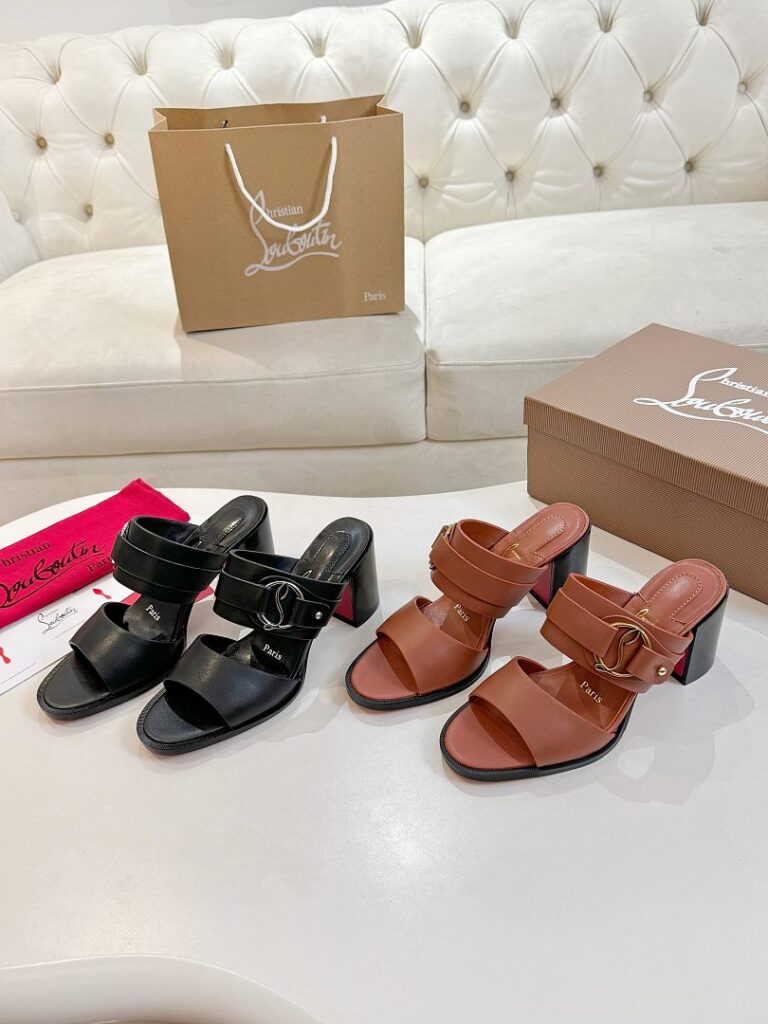 Christian Louboutin Shoe Style 2801193