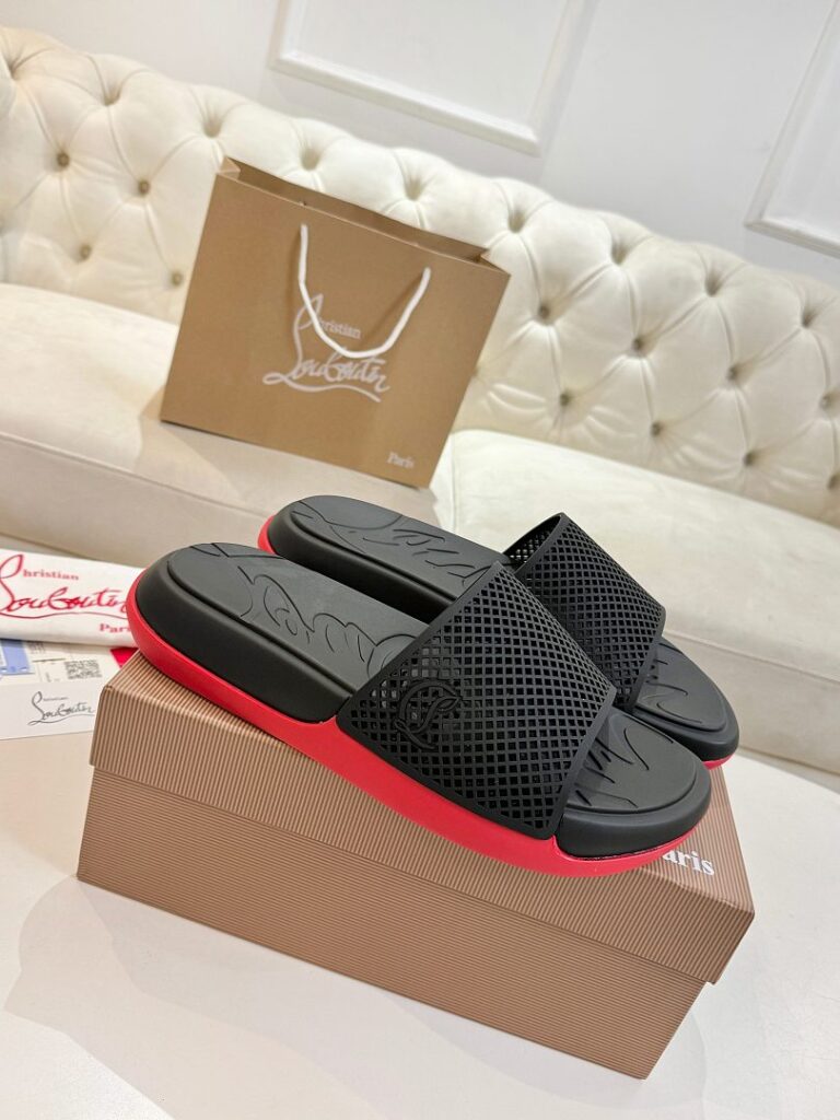 Christian Louboutin Shoe Style 2001193