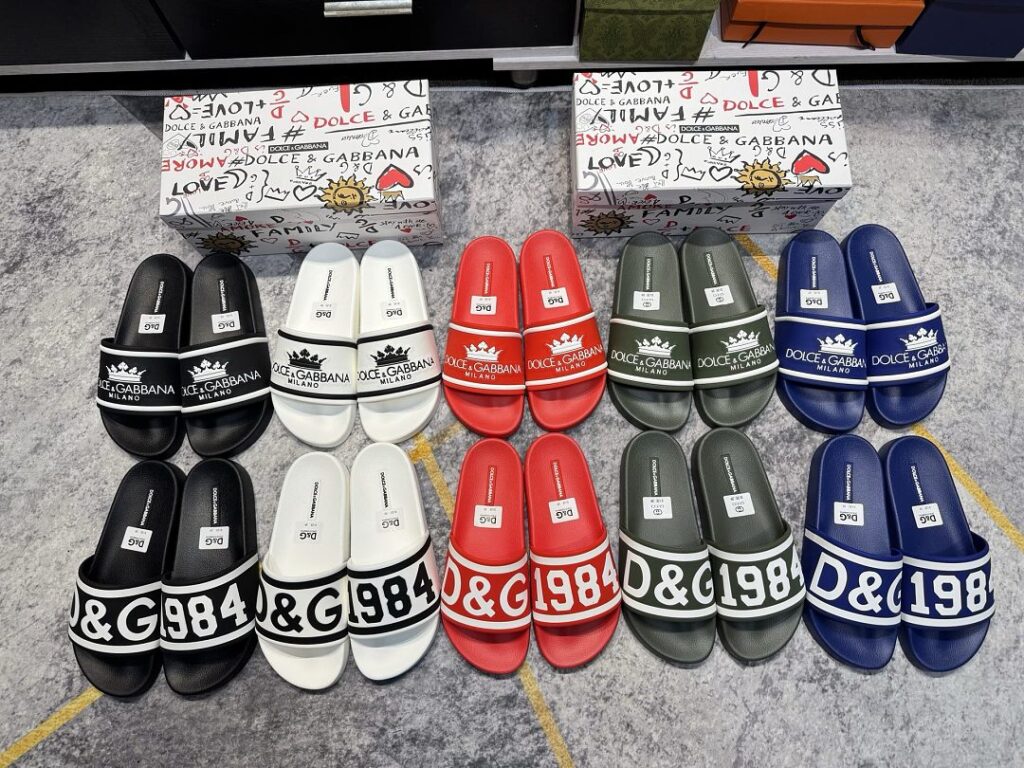 Dolce & Gabbana Shoe Style 1301127