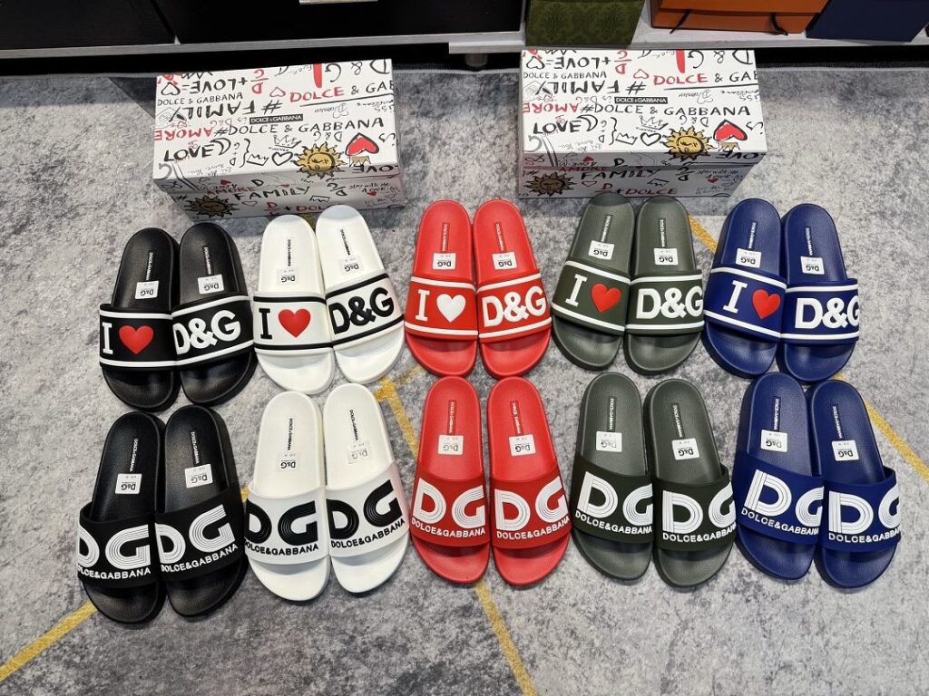 Dolce & Gabbana Shoe Style 1301127