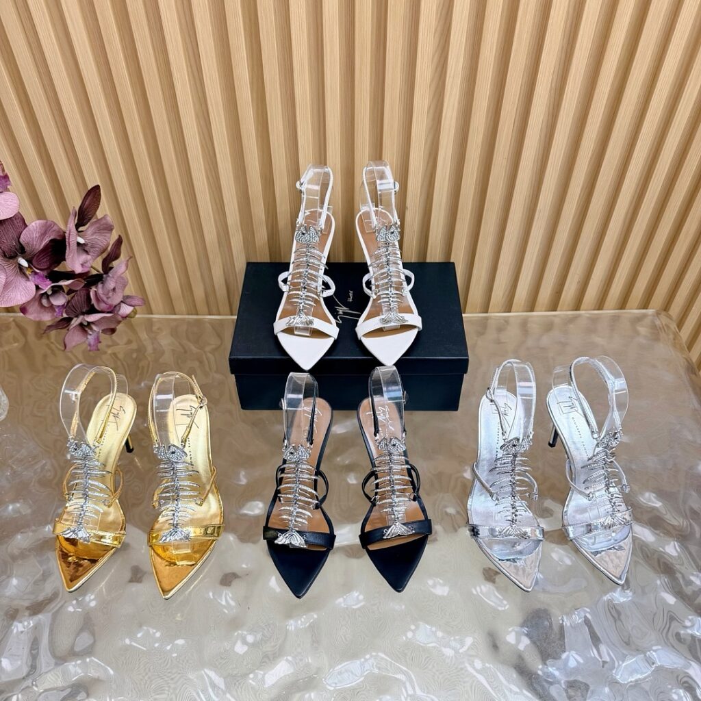 Shoe Style 3901197