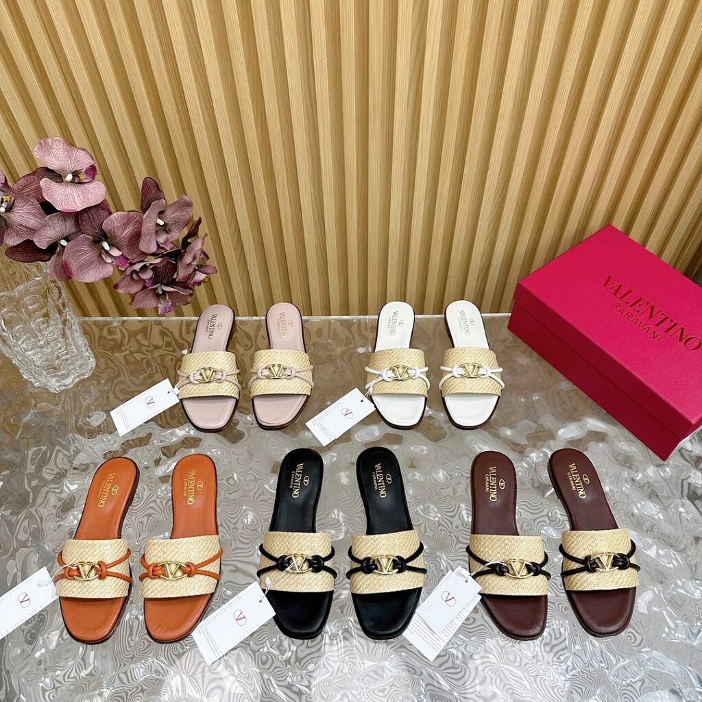 Valentino Shoe Style 2901197