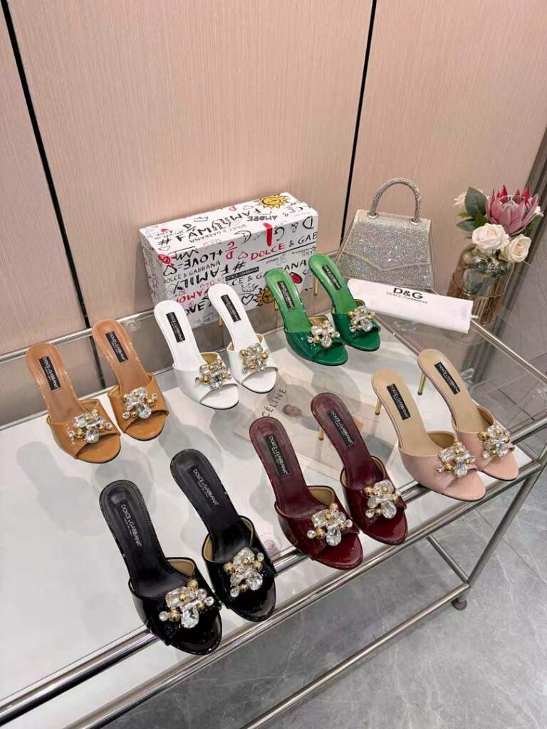 Dolce & Gabbana Shoe Style 2301117