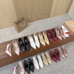 Christian Louboutin Shoe Style 2901133