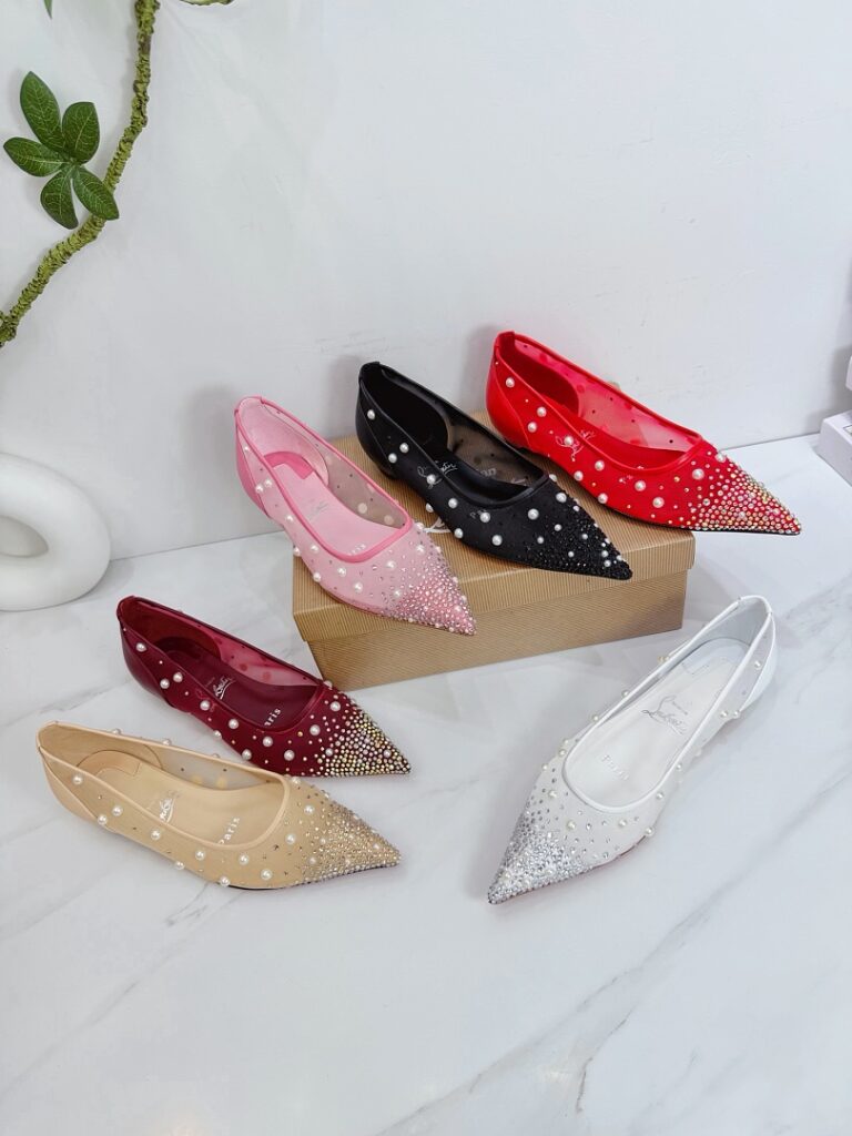 Christian Louboutin Shoe Style 3401195
