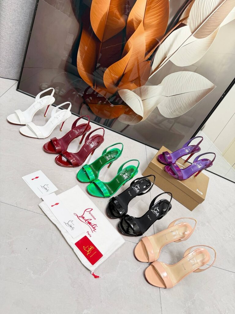 Christian Louboutin Shoe Style 2801195
