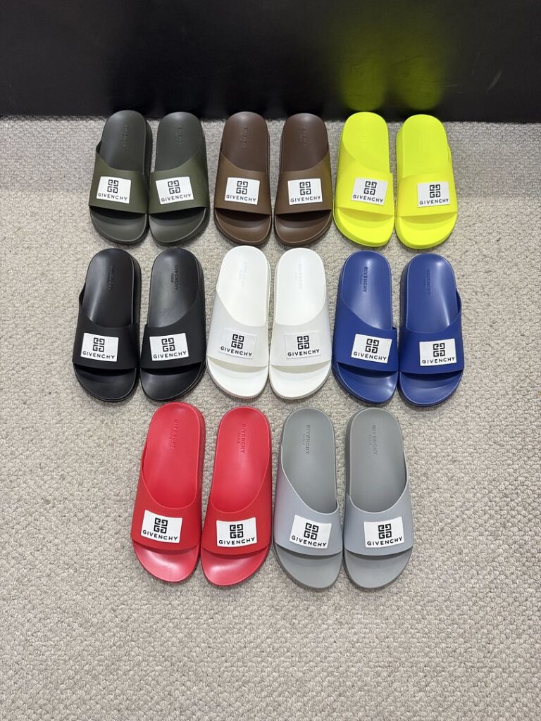 Givenchy Shoe Style 1401127