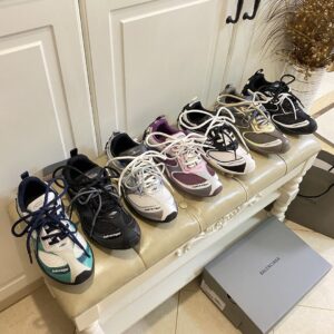 Balenciaga Shoe Style 3101134