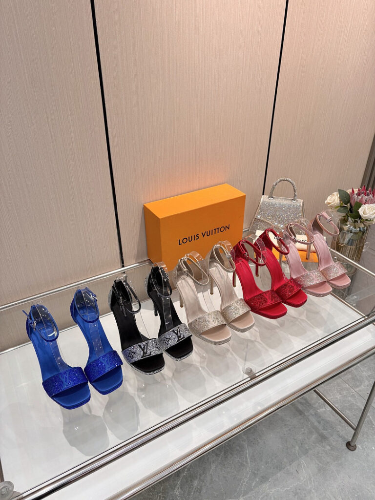 Louis Vuitton Shoe Style 4101192