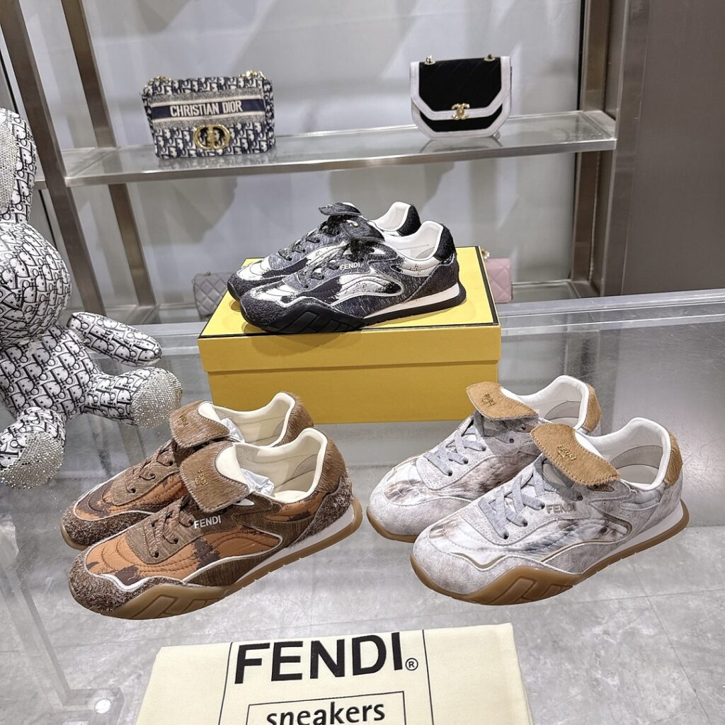 Fendi Shoe Style 3101150