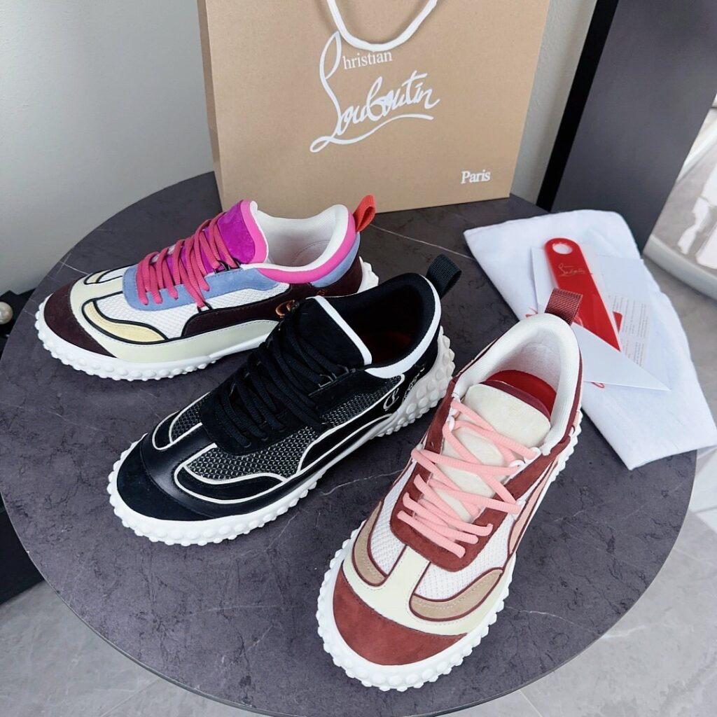 Christian Louboutin Shoe Style 3501155