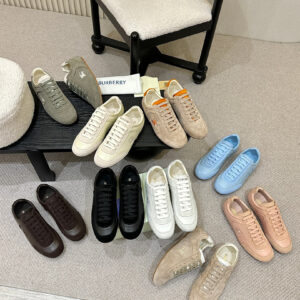 Balenciaga Shoe Style 3201192