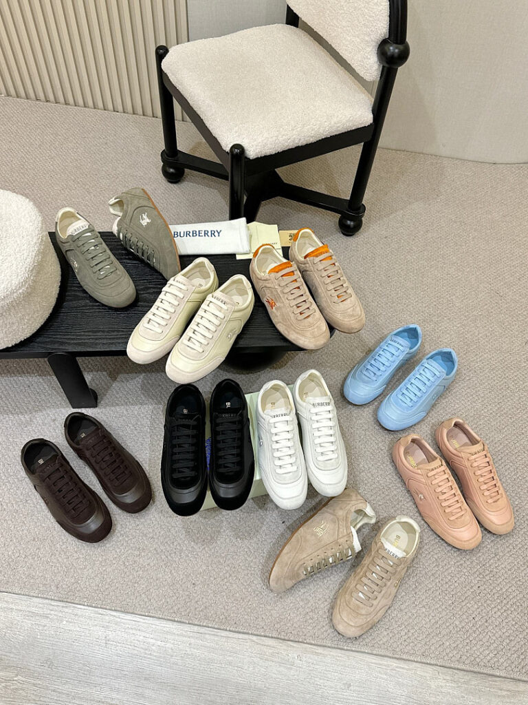 Balenciaga Shoe Style 3201192