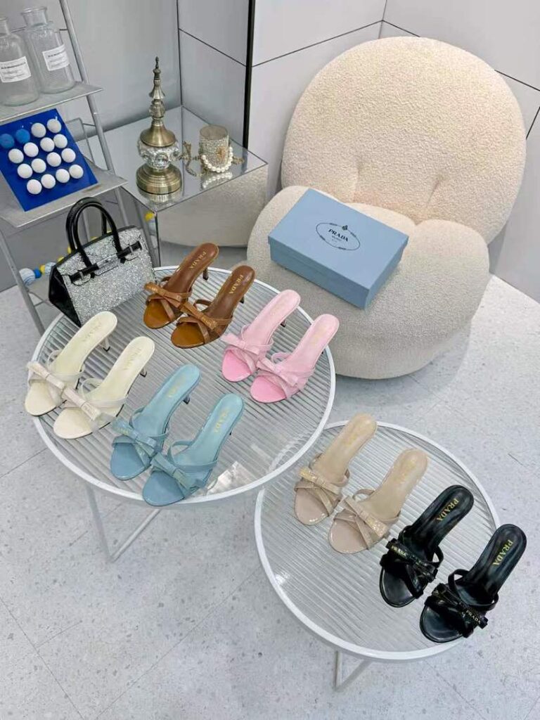 Prada 2027 New Style Sizes 35-43 6 Colors Available 2001117 Leather Sole Plus 30)