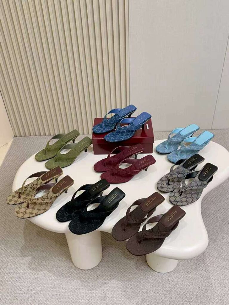 Louis VuittonNew Style Sizes 35-43 8 Colors Available 2001117 Leather Sole Plus 30
