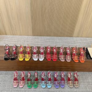ValentinoNew Style Premium Version 9 cm Heel/ 2 Options Sizes 35-41 Sizes 34/42 Made to Order, Non-Returnable 11 Colors Available Rubber Sole 251 Genuine Leather Sole 2901133