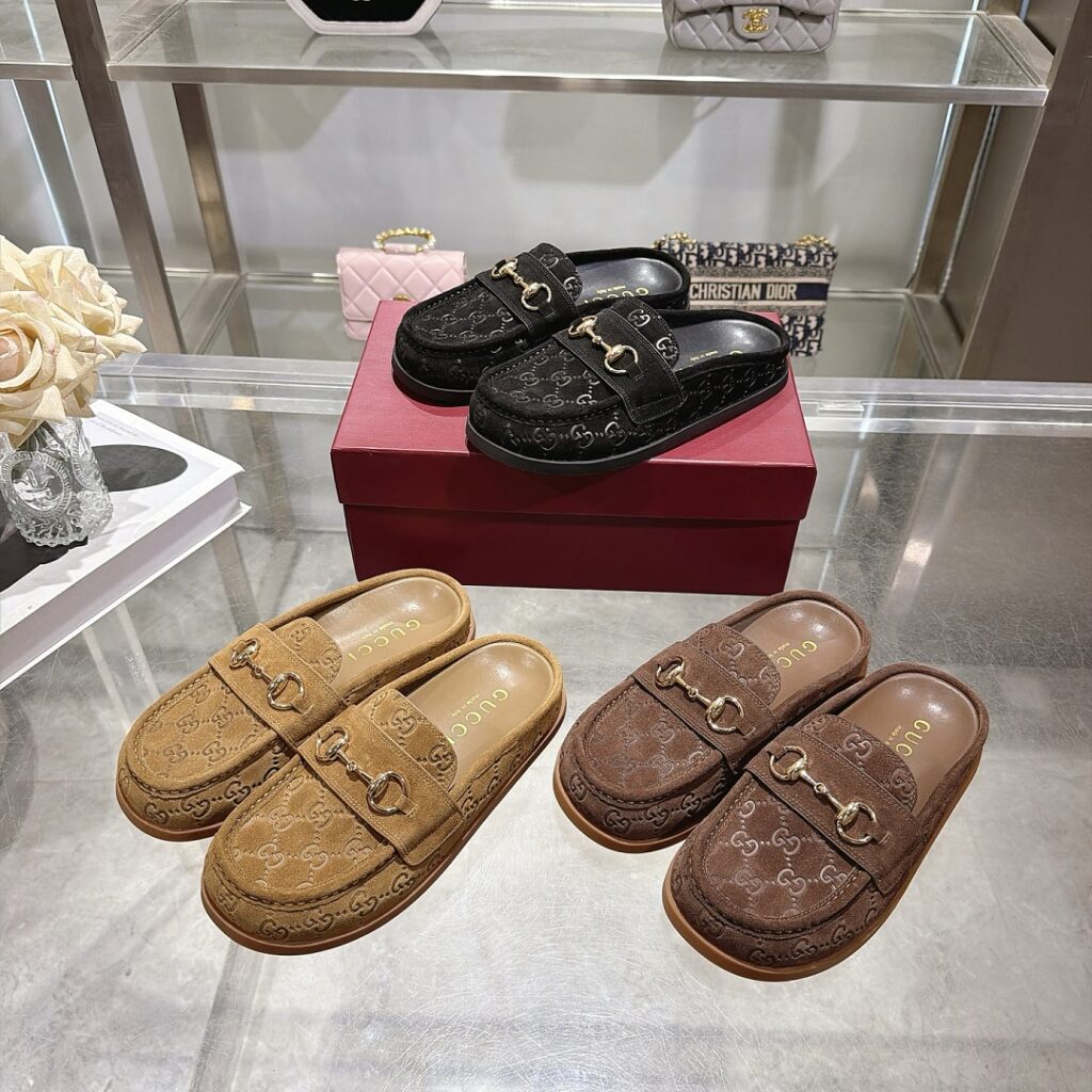 Gucci New Style Sizes 36-42 3 Colors Available 2601121