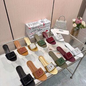 Dolce & Gabbana New Style Sizes 36-42 6 Colors Available High Heel Rubber Sole 210 Leather Sole 240 Rubber Sole 190 Leather Sole 2301117