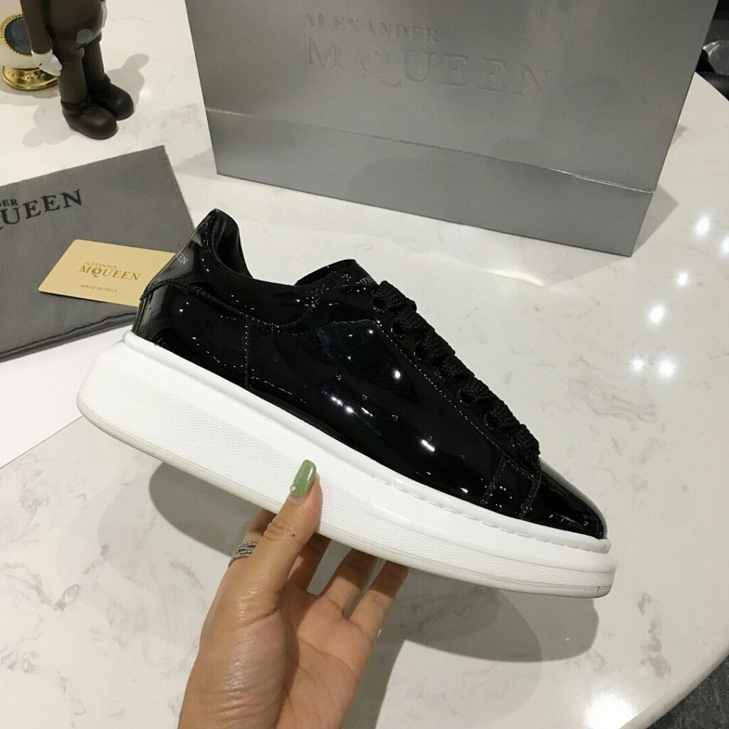 Shoe Style 02201402