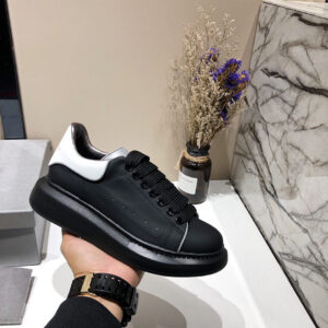 Shoe Style 02491352