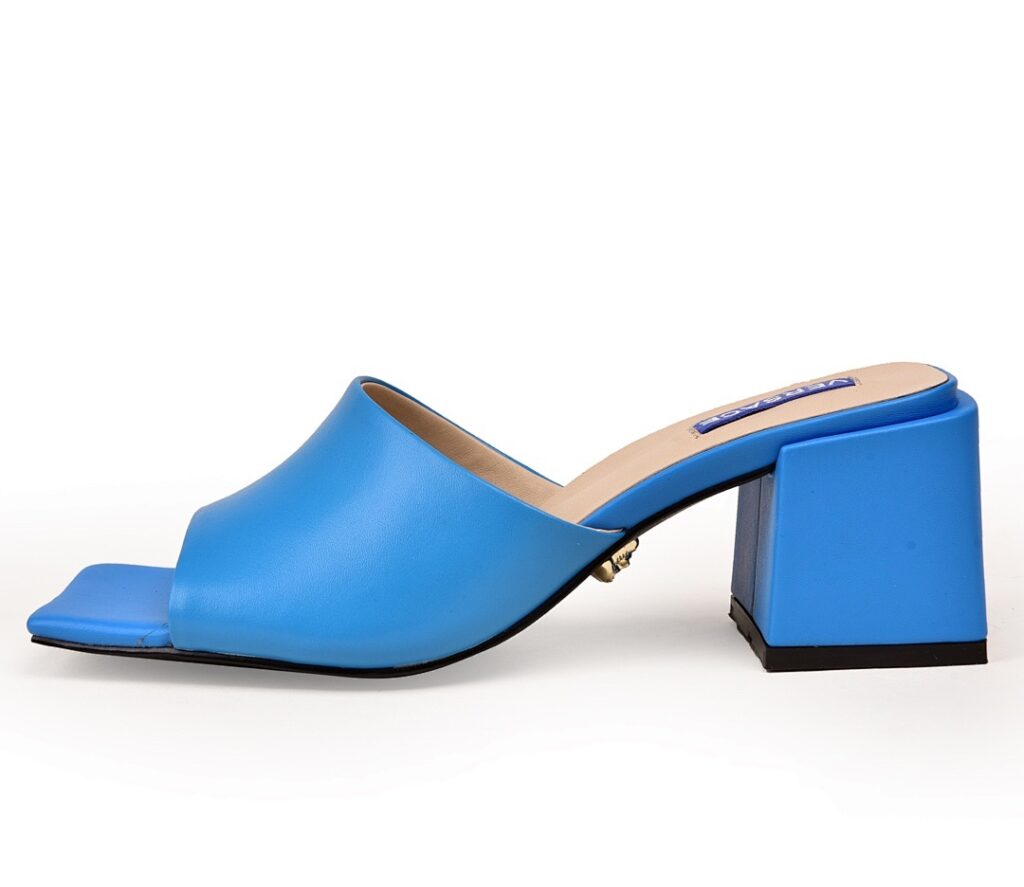 Versace Shoe Style 190210