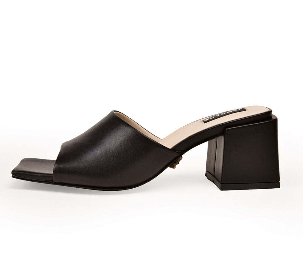Versace Shoe Style 190210