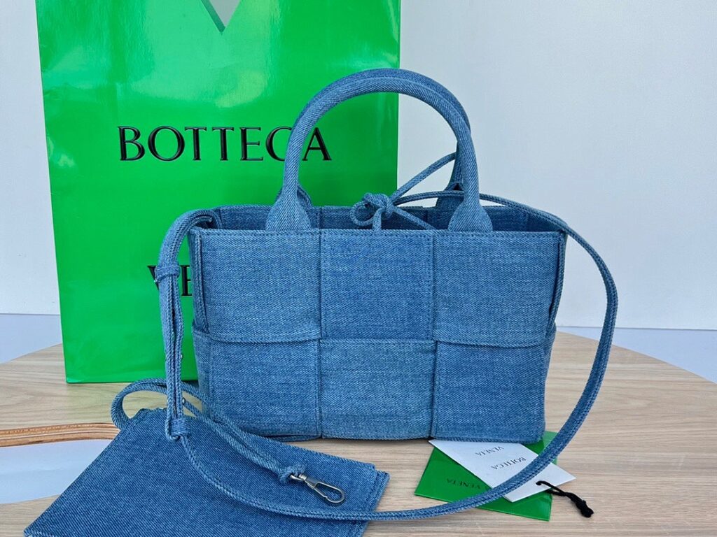 Bottega Veneta Bag Style 125091260