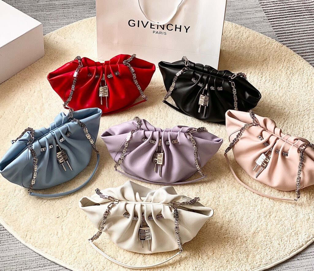 Givenchy Bag Style 129481015