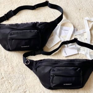 Givenchy Bag Style 129631392