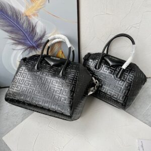 Givenchy Bag Style 132330025