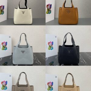 Valentino Bag Style 1BG335