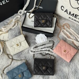 Chanel Bag Style A81082