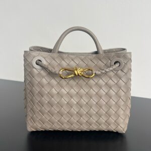 Bottega Veneta Bag Style 743568