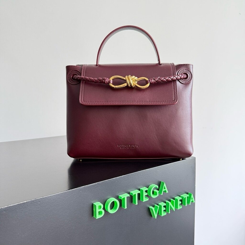 Bottega Veneta Bag Style 835835