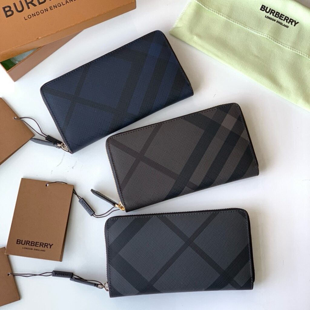 Burberry Bag Style 40520841