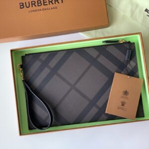 Burberry Bag Style 40740361