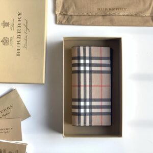 Burberry Bag Style 80166131