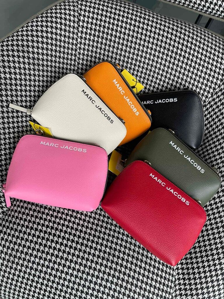 Marc Jacobs Bag Style 210107575