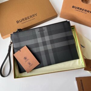 Burberry Bag Style 80552611