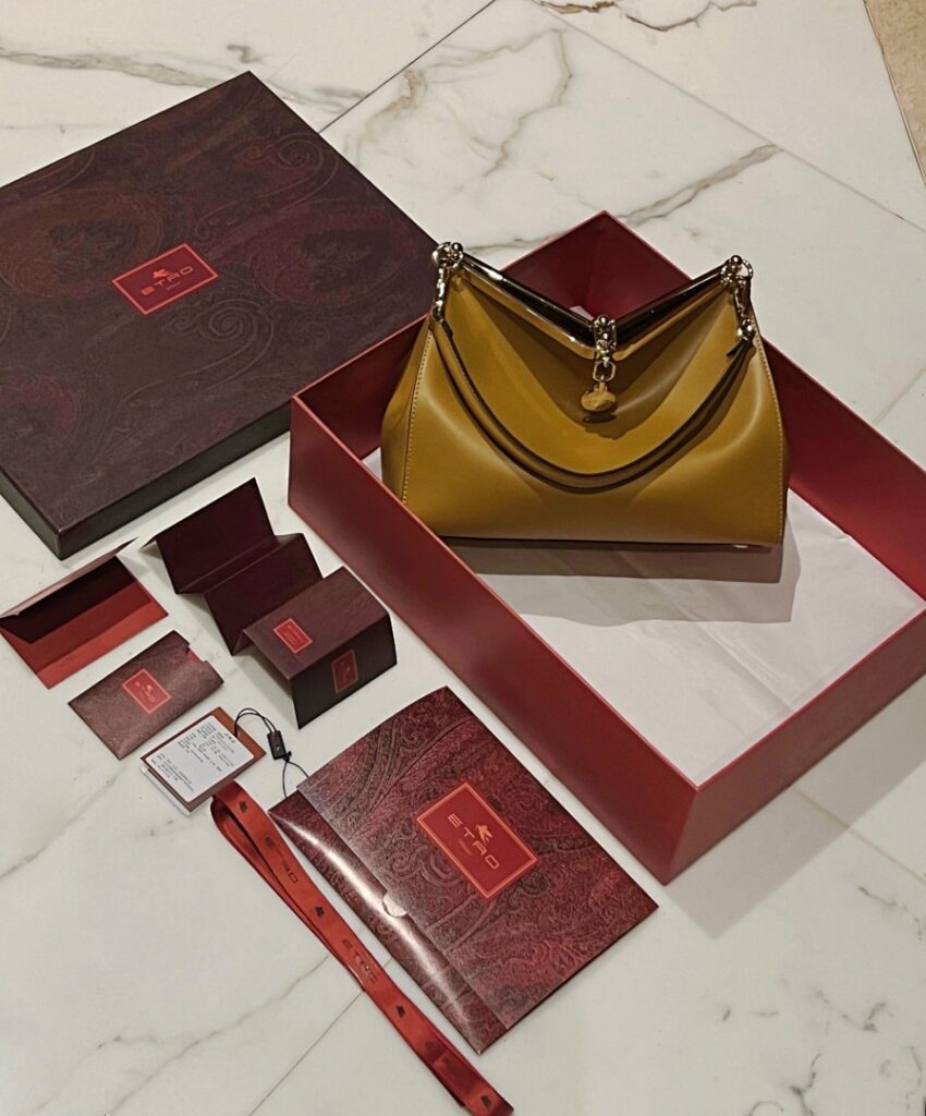 Dolce & Gabbana Bag Style 211331154