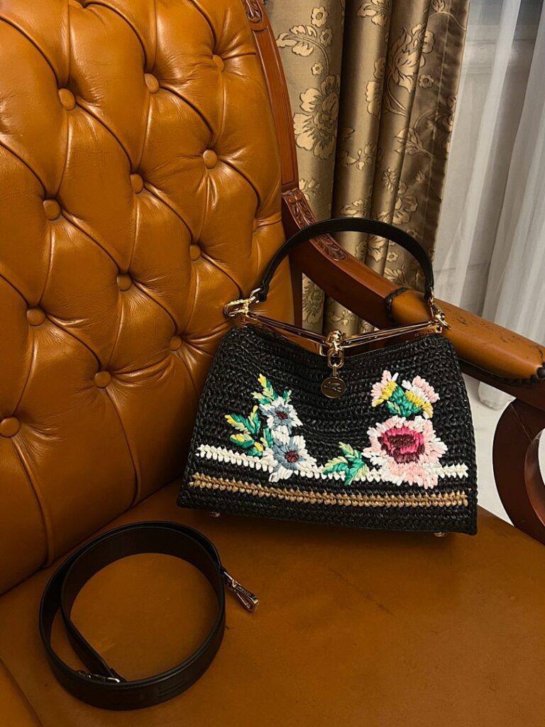 Dolce & Gabbana Bag Style 211336909