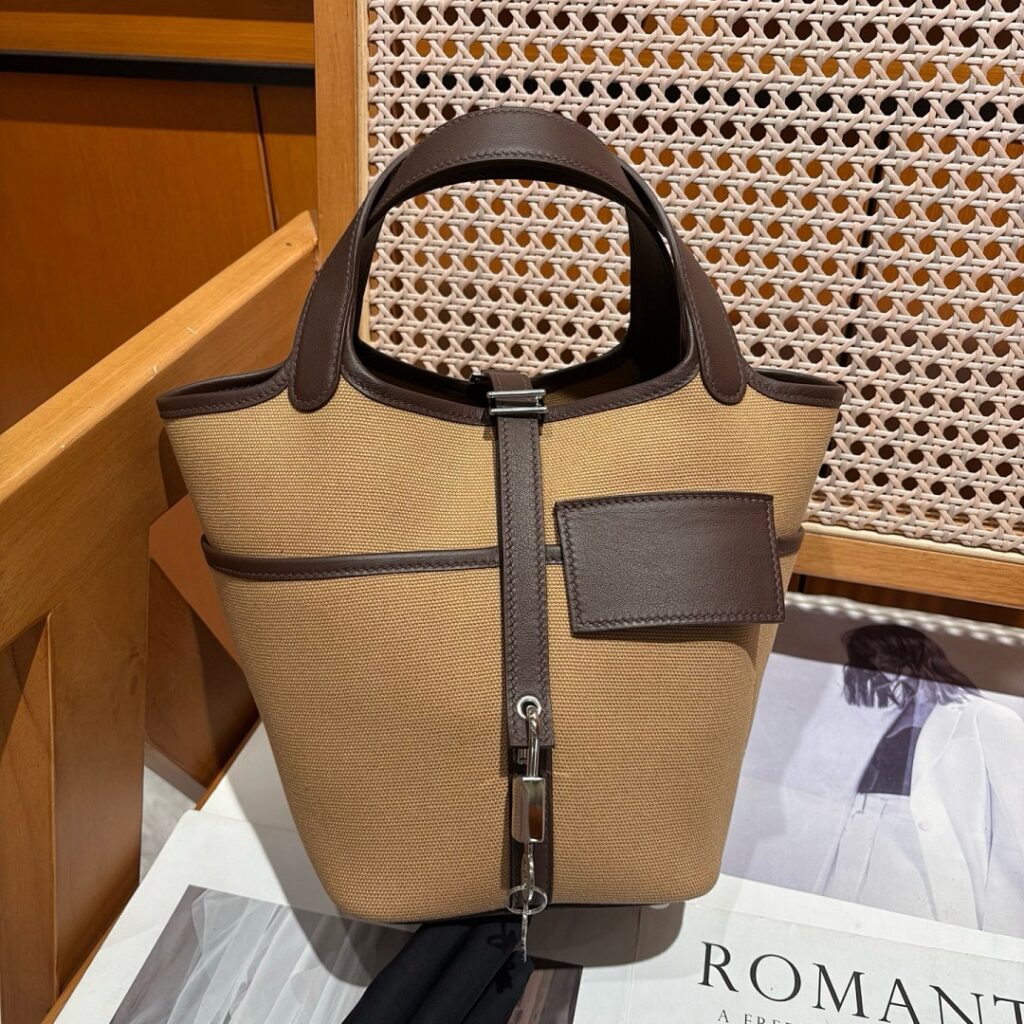 Hermes Bag Style 211435540