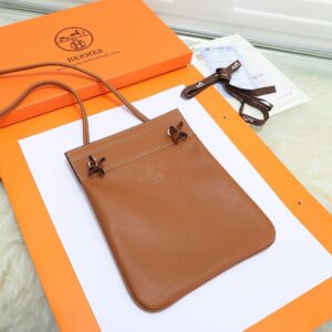 Hermes Bag Style 211477442