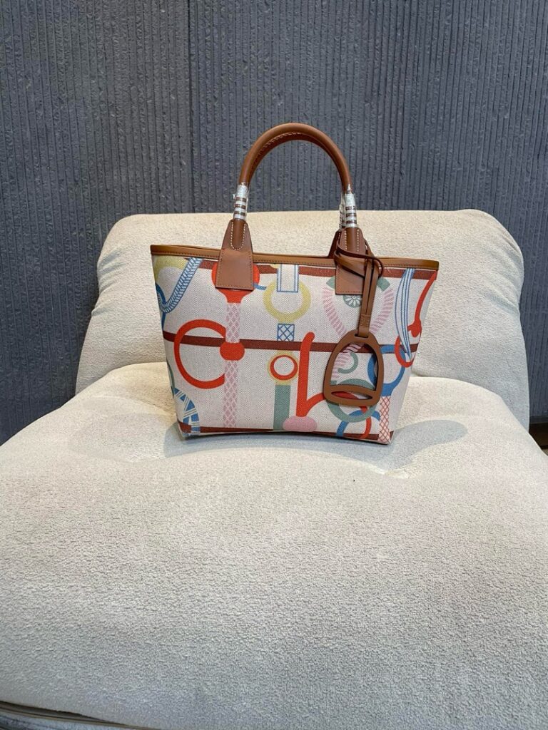 Hermes Bag Style 213593722