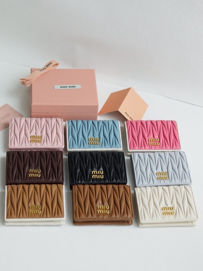 Miu Miu Bag Style 5MV204