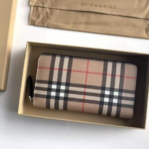 Burberry Bag Style 80166121