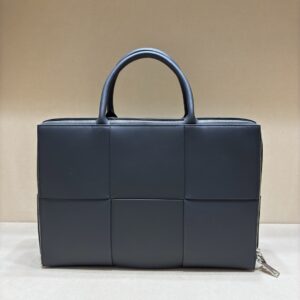 Bottega Veneta Bag Style 3106