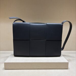 Bottega Veneta Bag Style 217879627