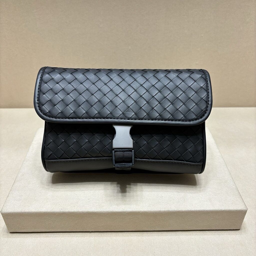 Bottega Veneta Bag Style 217880465
